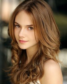 Emilia Jones