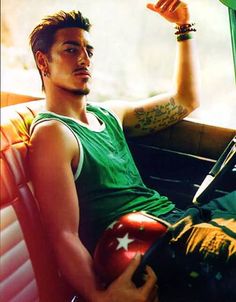 Eric Balfour