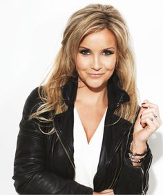 Helen Skelton