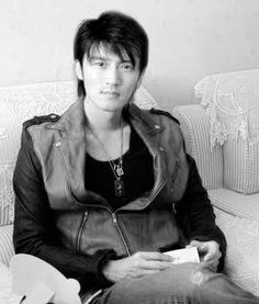 Nicholas Tse