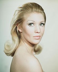 Annette Andre