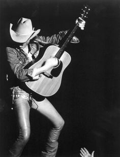 Dwight Yoakam