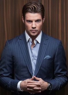 Josh Henderson