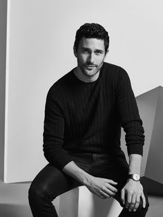 Noah Mills