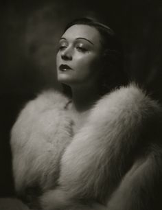 Pola Negri