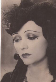 Pola Negri