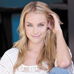 Rachel Skarsten