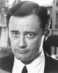 Robert Vaughn