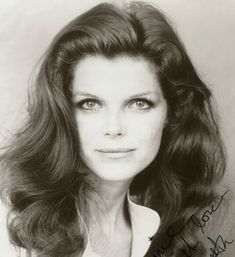 Samantha Eggar