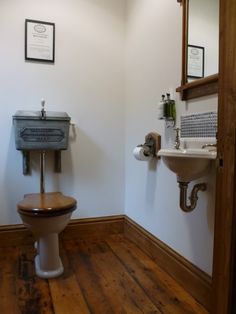 Thomas Crapper