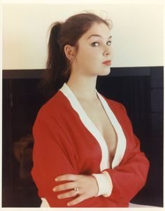 Yvonne Craig