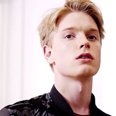 Freddie Fox