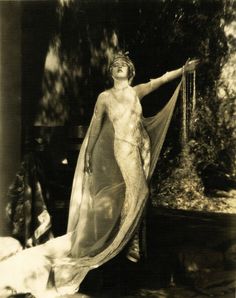 Mae Murray