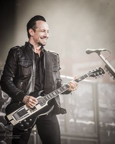 Michael Poulsen