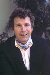 Wayne Rogers