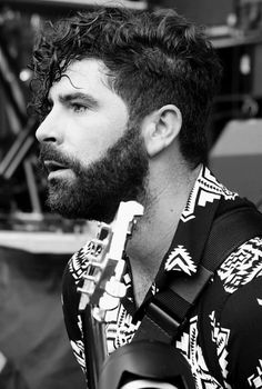 Yannis Philippakis