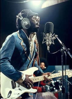 Curtis Mayfield