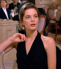 Gabrielle Anwar