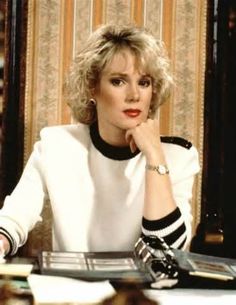 Julia Duffy