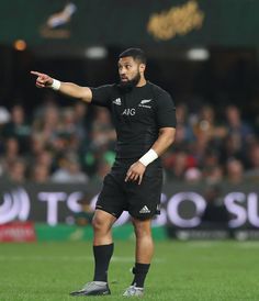 Lima Sopoaga