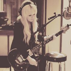 Orianthi Panagaris