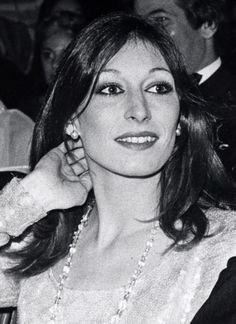 Anjelica Huston