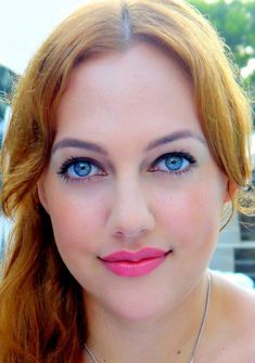 Meryem Uzerli