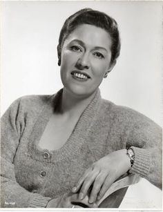 Peggy Mount