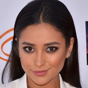 Shay Mitchell