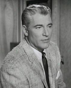 William Hopper