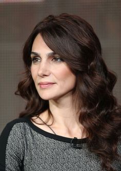 Annie Parisse