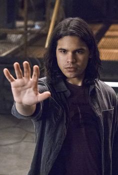 Carlos Valdes