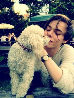 Charlie Heaton