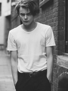 Charlie Heaton