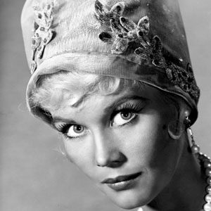 Dorothy Provine