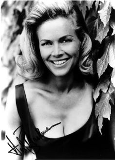 Honor Blackman