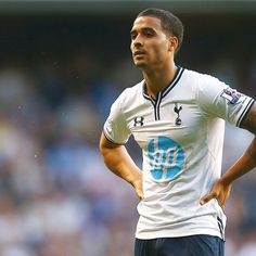 Kyle Naughton