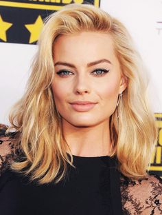 Margot Robbie