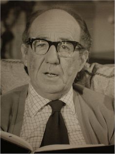 Michael Hordern