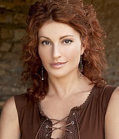 Simmone Mackinnon