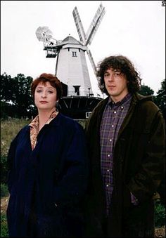 Caroline Quentin