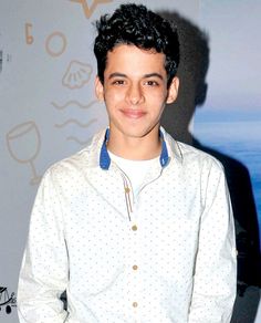 Darsheel Safary