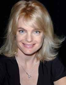 Erika Eleniak