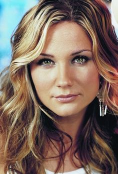 Jennifer Nettles