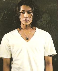 Jin Akanishi