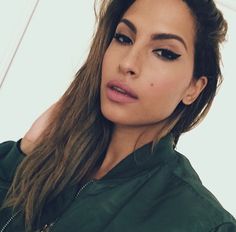 Snoh Aalegra