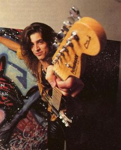 Warren Demartini