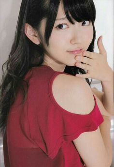 Airi Suzuki