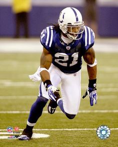 Bob Sanders