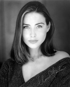 Claire Forlani